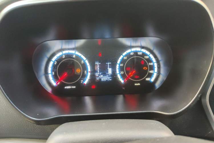 Used CHANGAN KAICHENG Ruixing M60 2023 1.6L CNG Comfort-Grade 6-Seater Passenger Vehicle Instrument Cluster