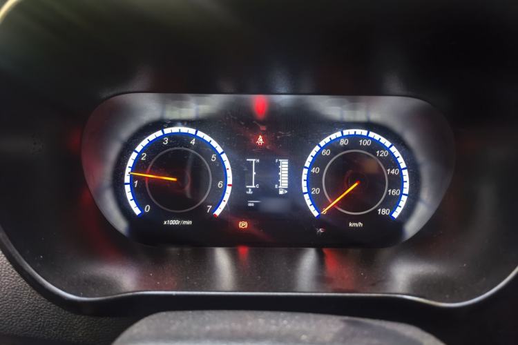 Used CHANGAN KAICHENG Ruixing M60 2023 1.5L GDI Comfort-Class Passenger Vehicle 6/7 Seats Instrument Cluster