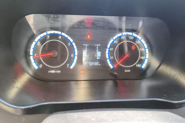 Used CHANGAN KAICHENG Ruixing M60 2023 1.5L GDI Comfort-Class Passenger Vehicle 6/7 Seats Instrument Cluster