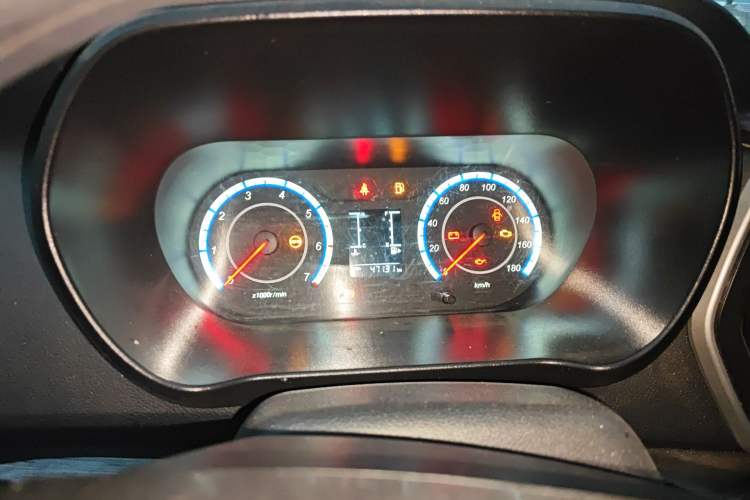 Used CHANGAN KAICHENG Ruixing M60 2023 1.5L GDI Comfort Van 2-Seater Instrument Cluster