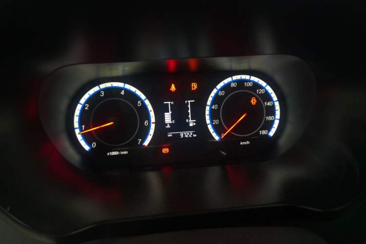 Used CHANGAN KAICHENG Ruixing M60 2023 1.5L GDI Base Model 2-Seat Van Instrument Cluster