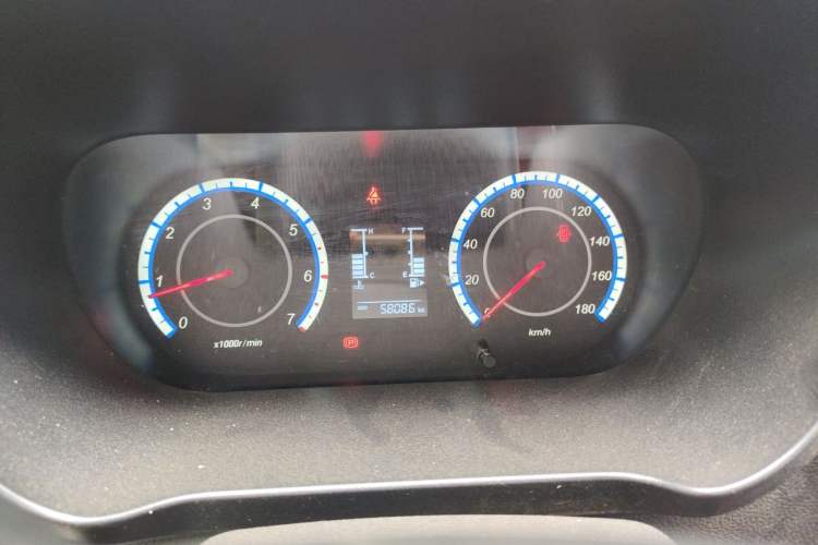 Used CHANGAN KAICHENG Ruixing M60 2023 1.5L GDI Comfort-Class Passenger Vehicle 6/7 Seats Instrument Cluster