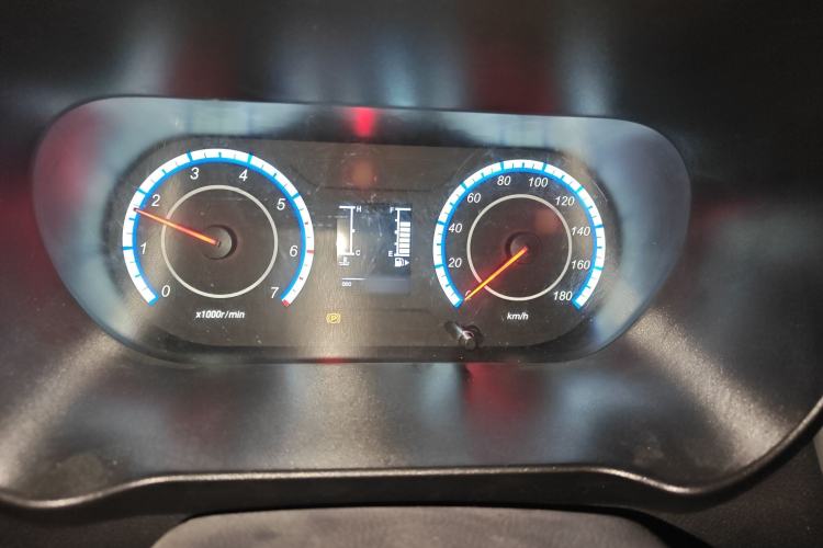 Used CHANGAN KAICHENG Ruixing M60 2023 1.5L GDI Comfort-Class Passenger Vehicle 6/7 Seats Instrument Cluster