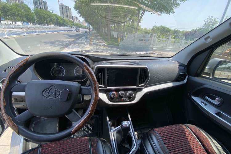 Used CHANGAN KAICHENG Ruixing M60 2023 1.5L GDI Comfort Van 2-Seater Interior 1