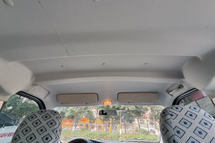 Used CHANGAN KAICHENG Ruixing M60 2023 1.5L GDI Comfort-Class Passenger Vehicle 6/7 Seats Interior 8