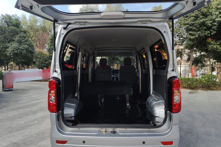 Used CHANGAN KAICHENG Ruixing M60 2023 1.5L GDI Comfort-Class Passenger Vehicle 6/7 Seats Interior 9