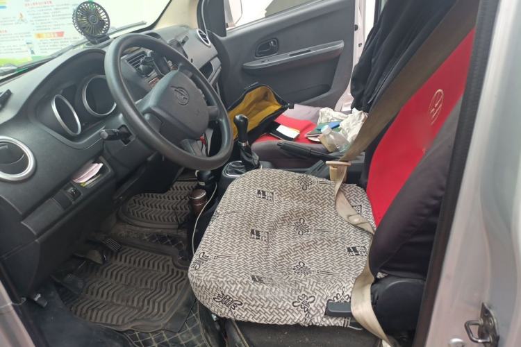 Used CHANGAN KAICHENG Ruixing M60 2023 1.6L CNG Comfort-Grade 6-Seater Passenger Vehicle Left Front Seat