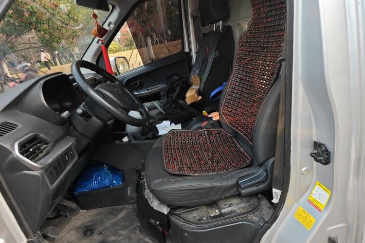 Used CHANGAN KAICHENG Ruixing M60 2023 1.5L GDI Comfort Van 2-Seater Left Front Seat