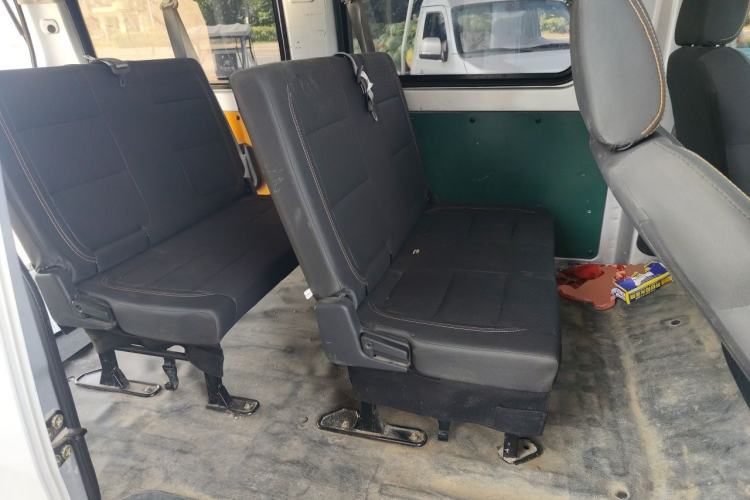 Used CHANGAN KAICHENG Ruixing M60 2023 1.5L GDI Comfort-Class Passenger Vehicle 6/7 Seats Left Rear Seat