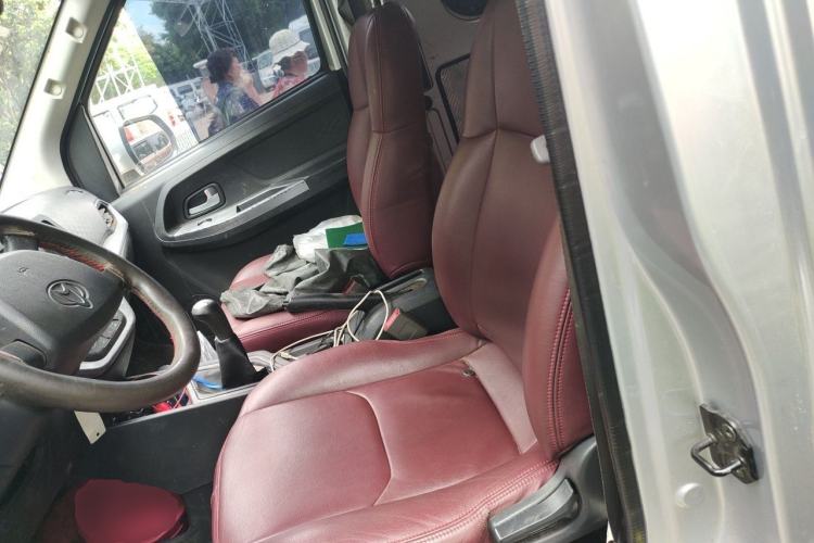 Used CHANGAN KAICHENG Ruixing M60 2023 1.5L GDI Comfort-Class Passenger Vehicle 6/7 Seats Left Rear Seat