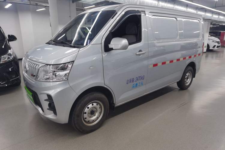 Used CHANGAN KAICHENG Ruixing M60 2023 1.5L GDI Base Model 2-Seat Van Left Side