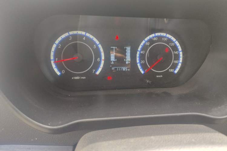 Used CHANGAN KAICHENG Ruixing M60 2023 1.5L GDI Basic Model Passenger Vehicle 6/7 Seats Odometer Close Up