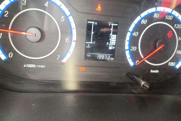 Used CHANGAN KAICHENG Ruixing M60 2023 1.5L GDI Basic Model Passenger Vehicle 6/7 Seats Odometer Close Up