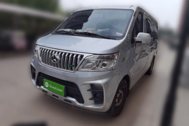 Używany CHANGAN KAICHENG Ruixing M60 2023 1.6L CNG Comfort-Grade 6-Seater Passenger Vehicle