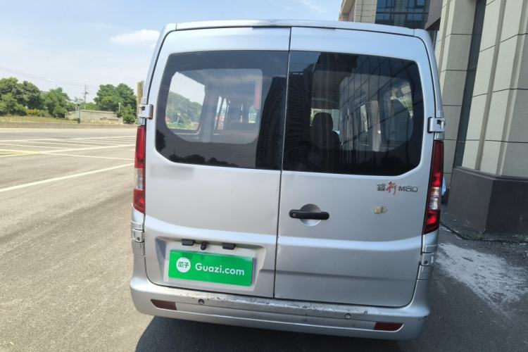Used CHANGAN KAICHENG Ruixing M60 2023 1.5L GDI Comfort-Class Passenger Vehicle 6/7 Seats Rear