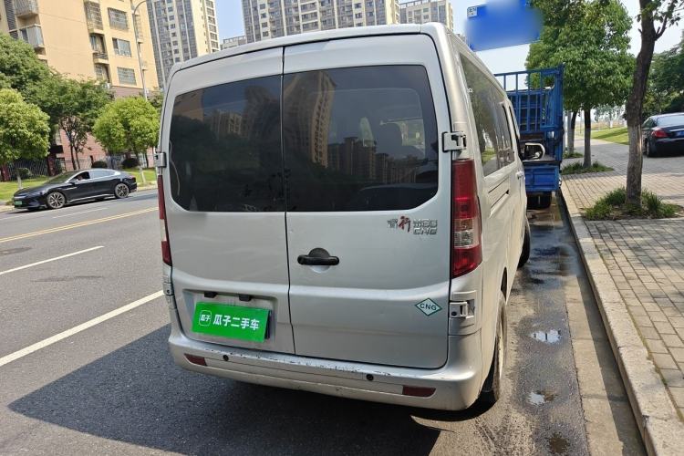 Used CHANGAN KAICHENG Ruixing M60 2023 1.6L CNG Comfort-Grade 6-Seater Passenger Vehicle Rear
