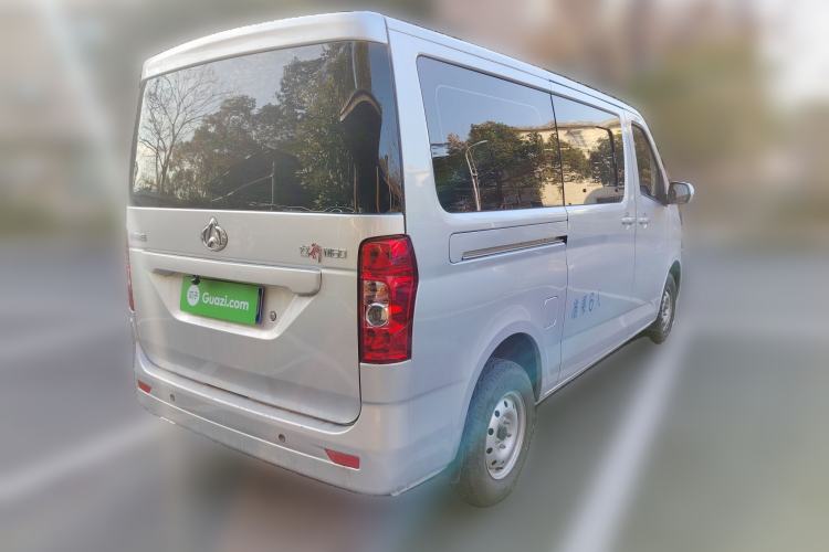 Used CHANGAN KAICHENG Ruixing M60 2023 1.5L GDI Elite-Class Passenger Vehicle 6/7 Seats Rear Right 45 Deg