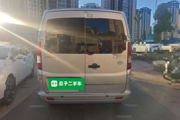 Used CHANGAN KAICHENG Ruixing M60 2023 1.6L CNG Comfort-Grade 6-Seater Passenger Vehicle Rear