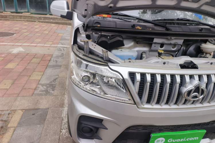 Used CHANGAN KAICHENG Ruixing M60 2023 1.5L GDI Comfort Van 2-Seater Right Front Headlight