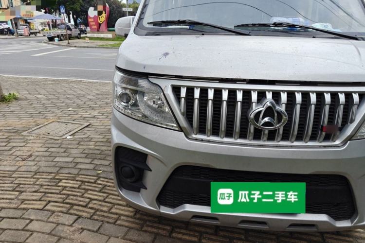 Used CHANGAN KAICHENG Ruixing M60 2023 1.5L GDI Comfort-Class Passenger Vehicle 6/7 Seats Right Front Headlight