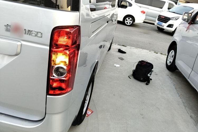 Used CHANGAN KAICHENG Ruixing M60 2023 1.5L GDI Comfort-Class Passenger Vehicle 6/7 Seats Right Rear Taillight
