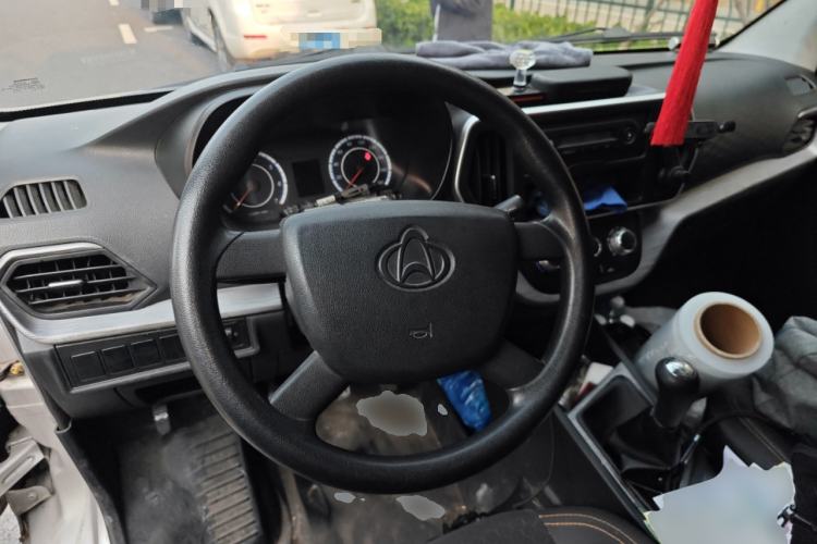 Used CHANGAN KAICHENG Ruixing M60 2023 1.5L GDI Comfort Van 2-Seater Steering Wheel
