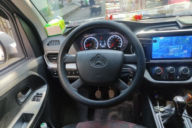 Used CHANGAN KAICHENG Ruixing M60 2023 1.6L CNG Comfort-Grade 6-Seater Passenger Vehicle Steering Wheel