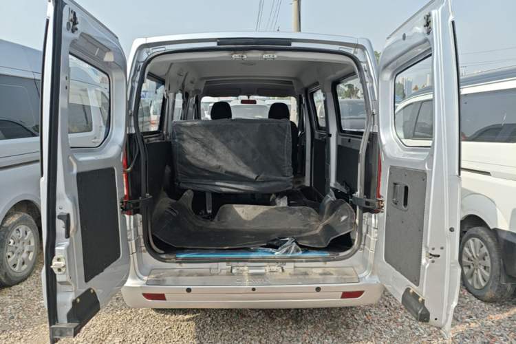 Used CHANGAN KAICHENG Ruixing M60 2023 1.5L GDI Base Version (Rear-Opening Door Edition) Trunk
