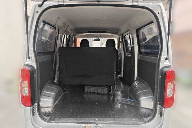 Used CHANGAN KAICHENG Ruixing M60 2023 1.5L GDI Elite-Class Passenger Vehicle 6/7 Seats Trunk