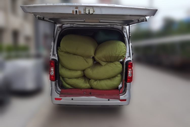 Used CHANGAN KAICHENG Ruixing M60 2023 1.6L CNG Comfort-Grade 6-Seater Passenger Vehicle Trunk