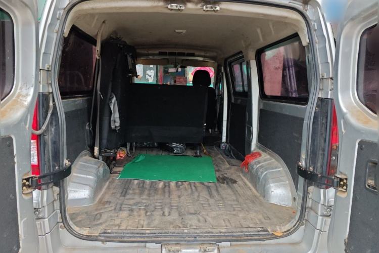 Used CHANGAN KAICHENG Ruixing M60 2023 1.5L GDI Comfort-Class Passenger Vehicle 6/7 Seats Trunk