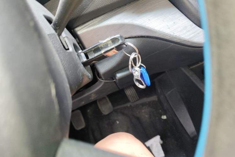 Used CHANGAN KAICHENG Ruixing M60 2023 1.6L CNG Comfort-Grade 6-Seater Passenger Vehicle Vehicle Key
