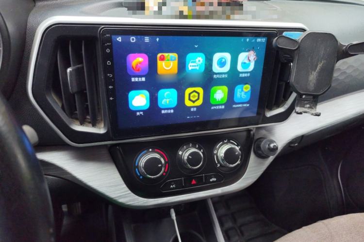 Used CHANGAN KAICHENG Ruixing M60 2023 1.5L GDI Elite Van 2 Seats Audio And AC Panel
