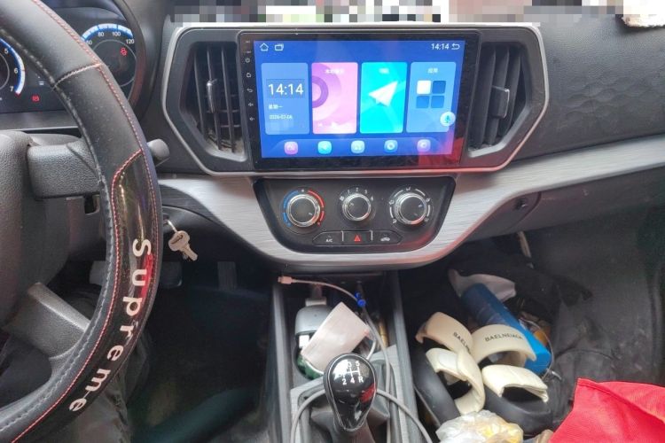 Used CHANGAN KAICHENG Ruixing M60 2023 1.6L CNG Comfort Van 2 Seats Audio And AC Panel