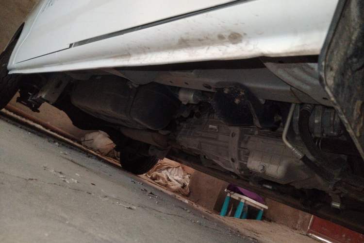 Used CHANGAN KAICHENG Ruixing M60 2023 1.5L GDI Comfort-Class Passenger Vehicle 6/7 Seats Chassis Front Right