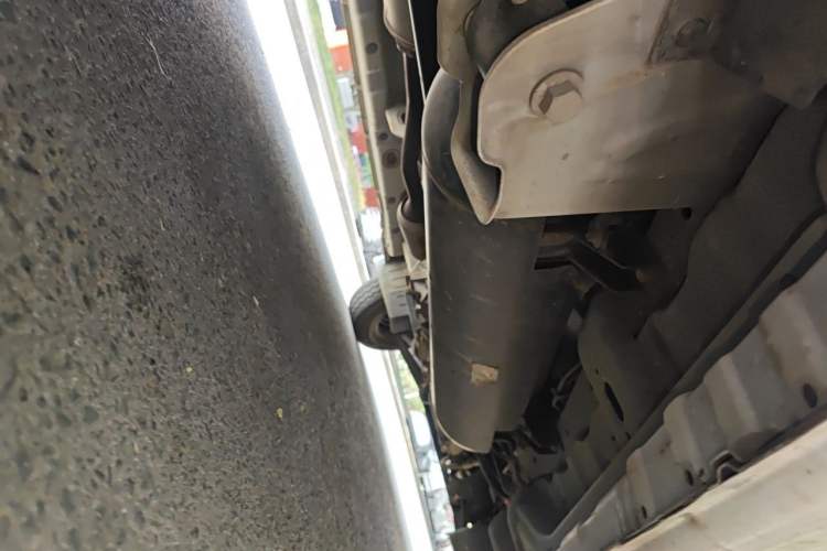 Used CHANGAN KAICHENG Ruixing M60 2023 1.6L CNG Comfort Van 2 Seats Chassis Rear Right