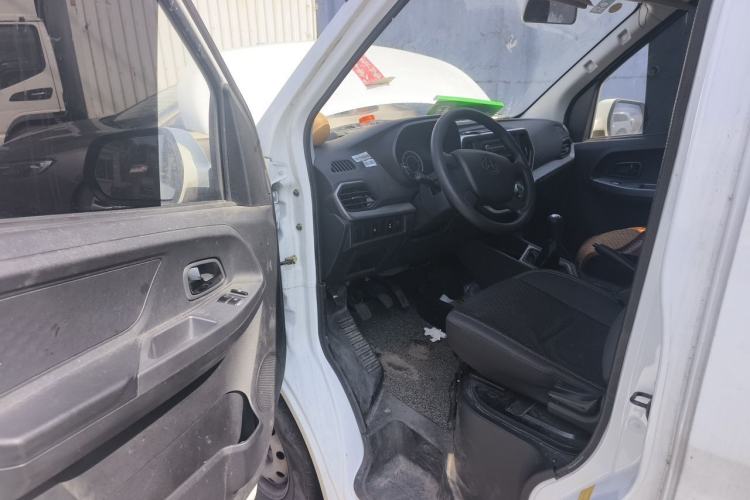 Used CHANGAN KAICHENG Ruixing M60 2023 1.5L GDI Comfort-Class Passenger Vehicle 6/7 Seats Driver Seat