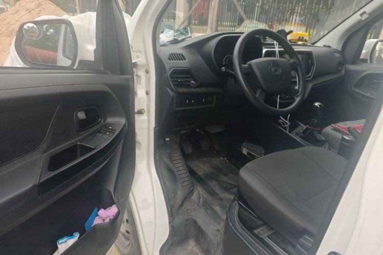 Used CHANGAN KAICHENG Ruixing M60 2023 1.6L CNG Comfort-Grade 6-Seater Passenger Vehicle Driver Seat
