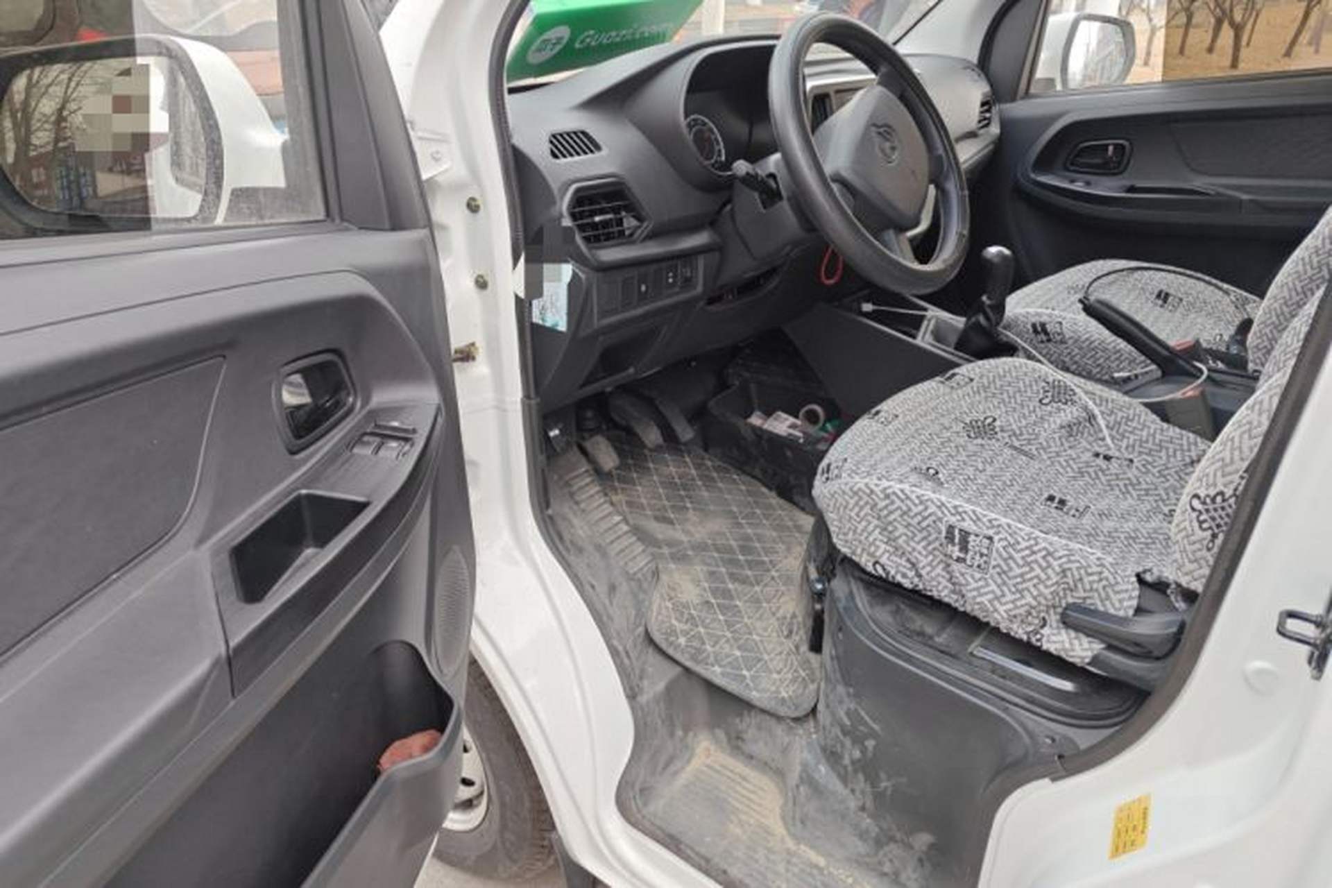Used CHANGAN KAICHENG Ruixing M60 2023 1.5L GDI Comfort-Class Passenger Vehicle 6/7 Seats Driver Seat