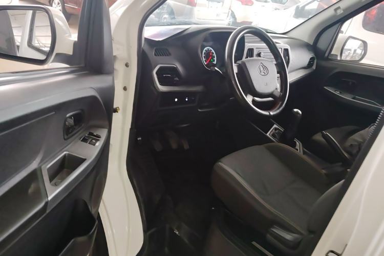 Used CHANGAN KAICHENG Ruixing M60 2023 1.5L GDI Comfort-Class Passenger Vehicle 6/7 Seats Driver Seat