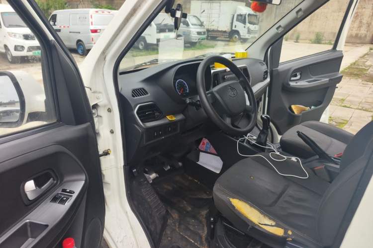 Used CHANGAN KAICHENG Ruixing M60 2023 1.6L CNG Comfort-Grade 6-Seater Passenger Vehicle Driver Seat