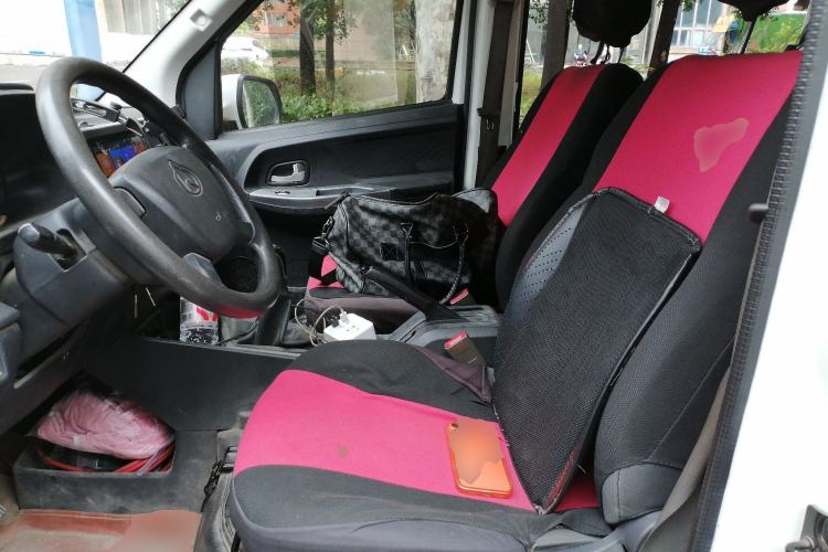 Used CHANGAN KAICHENG Ruixing M60 2023 1.6L CNG Comfort-Grade 6-Seater Passenger Vehicle Driver Seat