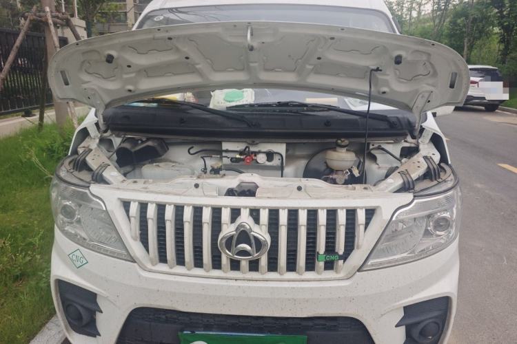 Used CHANGAN KAICHENG Ruixing M60 2023 1.6L CNG Comfort-Grade 6-Seater Passenger Vehicle Engine Bay