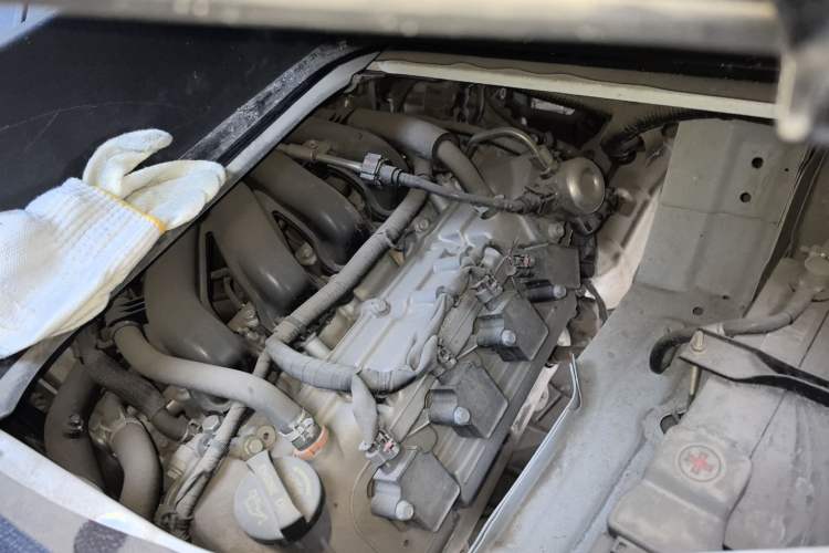 Used CHANGAN KAICHENG Ruixing M60 2023 1.5L GDI Comfort Van 2-Seater Engine Bay