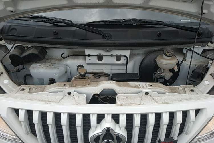 Used CHANGAN KAICHENG Ruixing M60 2023 1.5L GDI Comfort Van 2-Seater Engine Bay