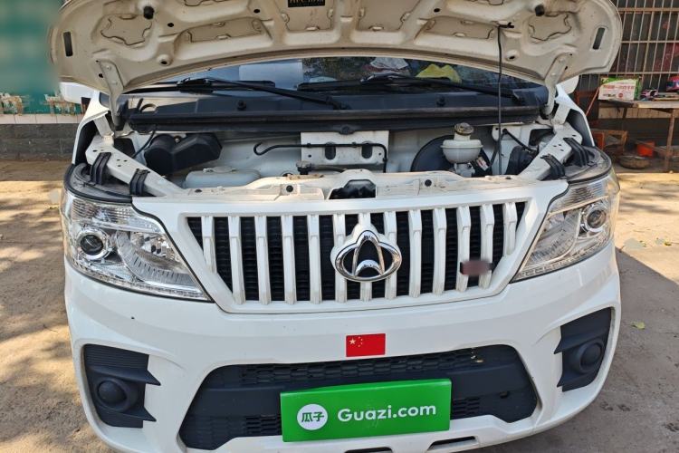 Used CHANGAN KAICHENG Ruixing M60 2023 1.5L GDI Comfort-Class Passenger Vehicle 6/7 Seats Engine Bay