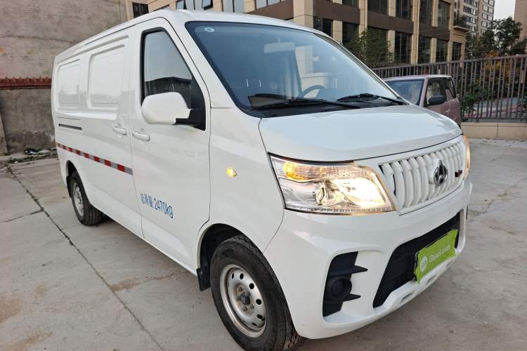 Used CHANGAN KAICHENG Ruixing M60 2023 1.5L GDI Comfort Van 2-Seater Exterior 2