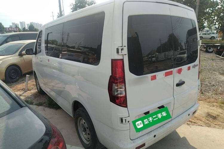Used CHANGAN KAICHENG Ruixing M60 2023 1.5L GDI Comfort-Class Passenger Vehicle 6/7 Seats Exterior 2