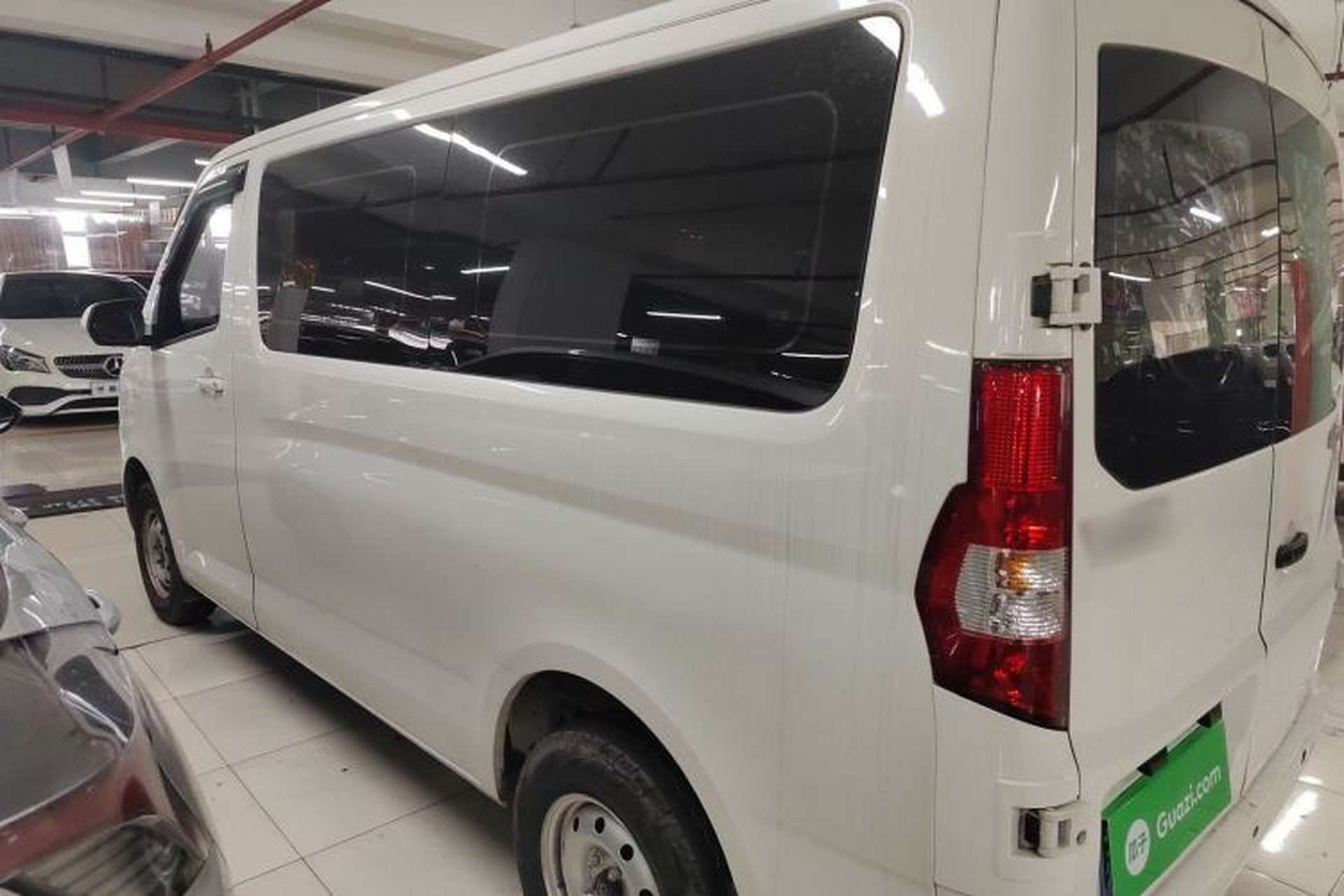 Used CHANGAN KAICHENG Ruixing M60 2023 1.5L GDI Comfort-Class Passenger Vehicle 6/7 Seats Exterior 3
