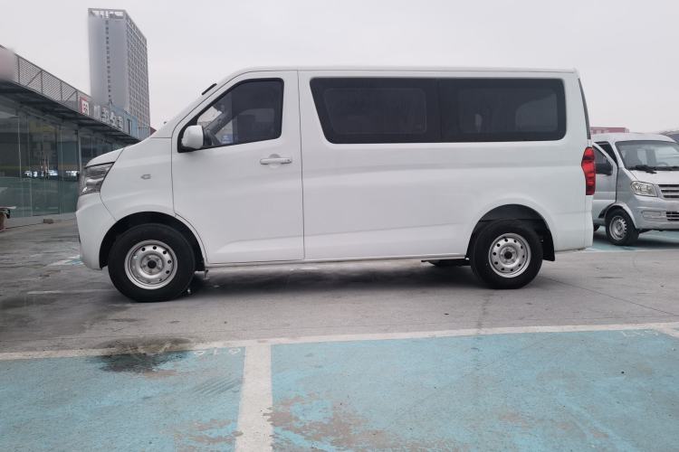 Used CHANGAN KAICHENG Ruixing M60 2023 1.5L GDI Basic Model Passenger Vehicle 6/7 Seats Exterior 4